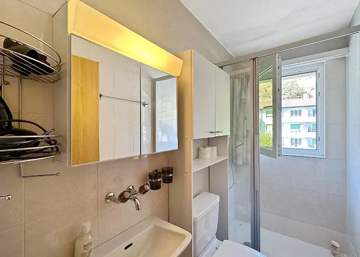 Casa Alps - Swiss Alps Apartment *
