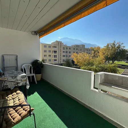 Casa Alps - Swiss Alps 锡永